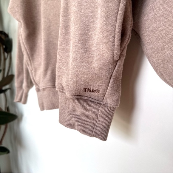 Aritzia TNA Cozy Sweatfleece oversized mockneck fleece sweatshirt - Picture 4 of 10
